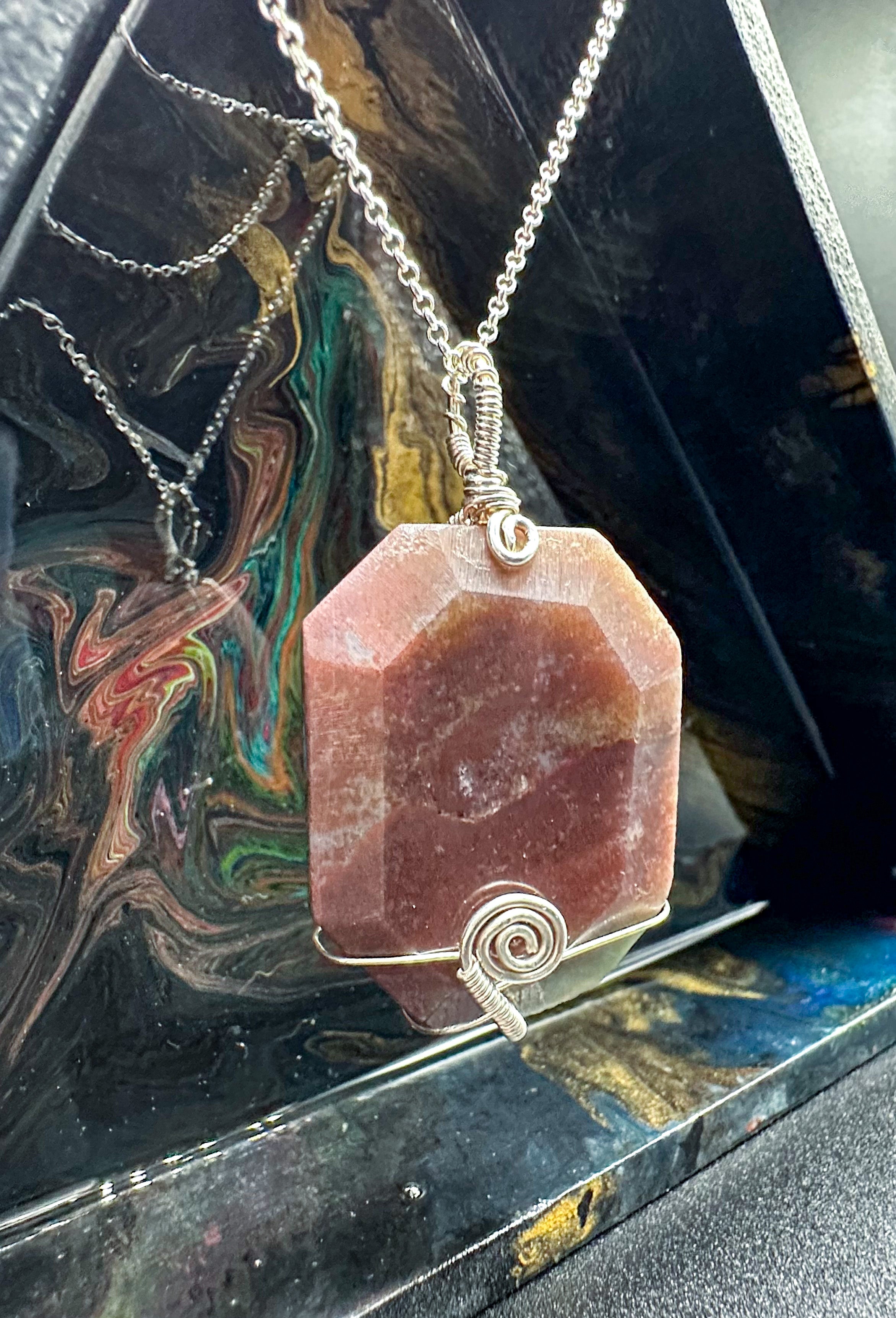 Sterling Silver Agate Necklace & Chain
