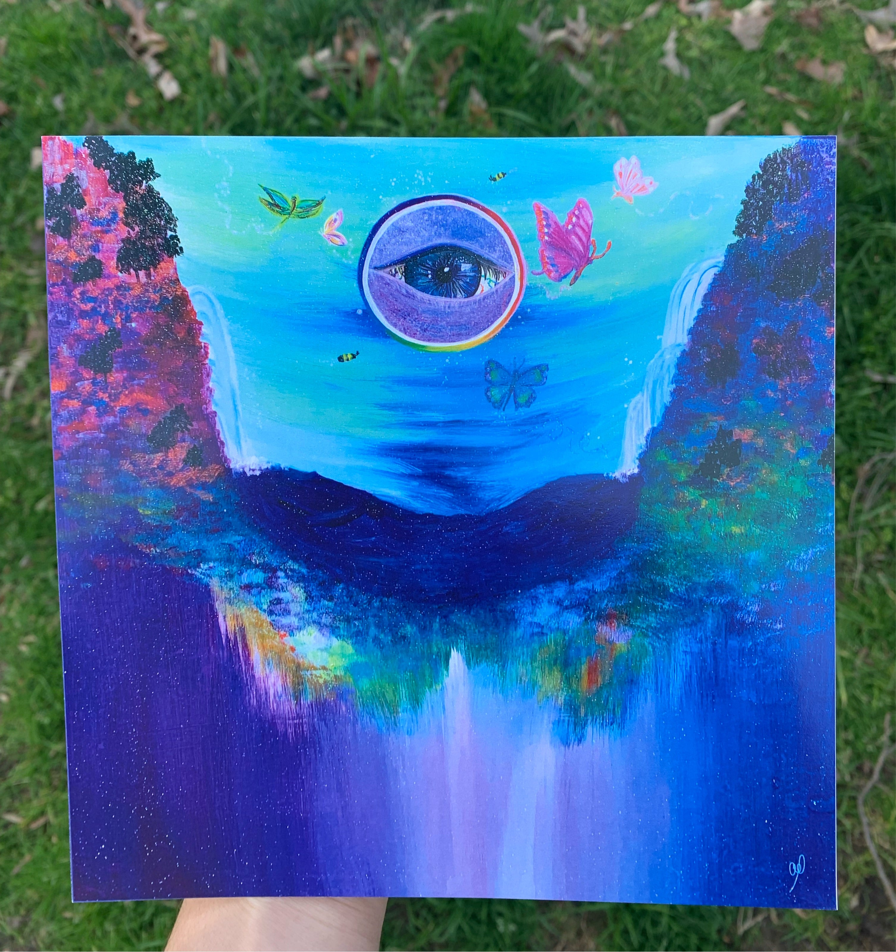 Eye that sees all 8x8” Glossy Print