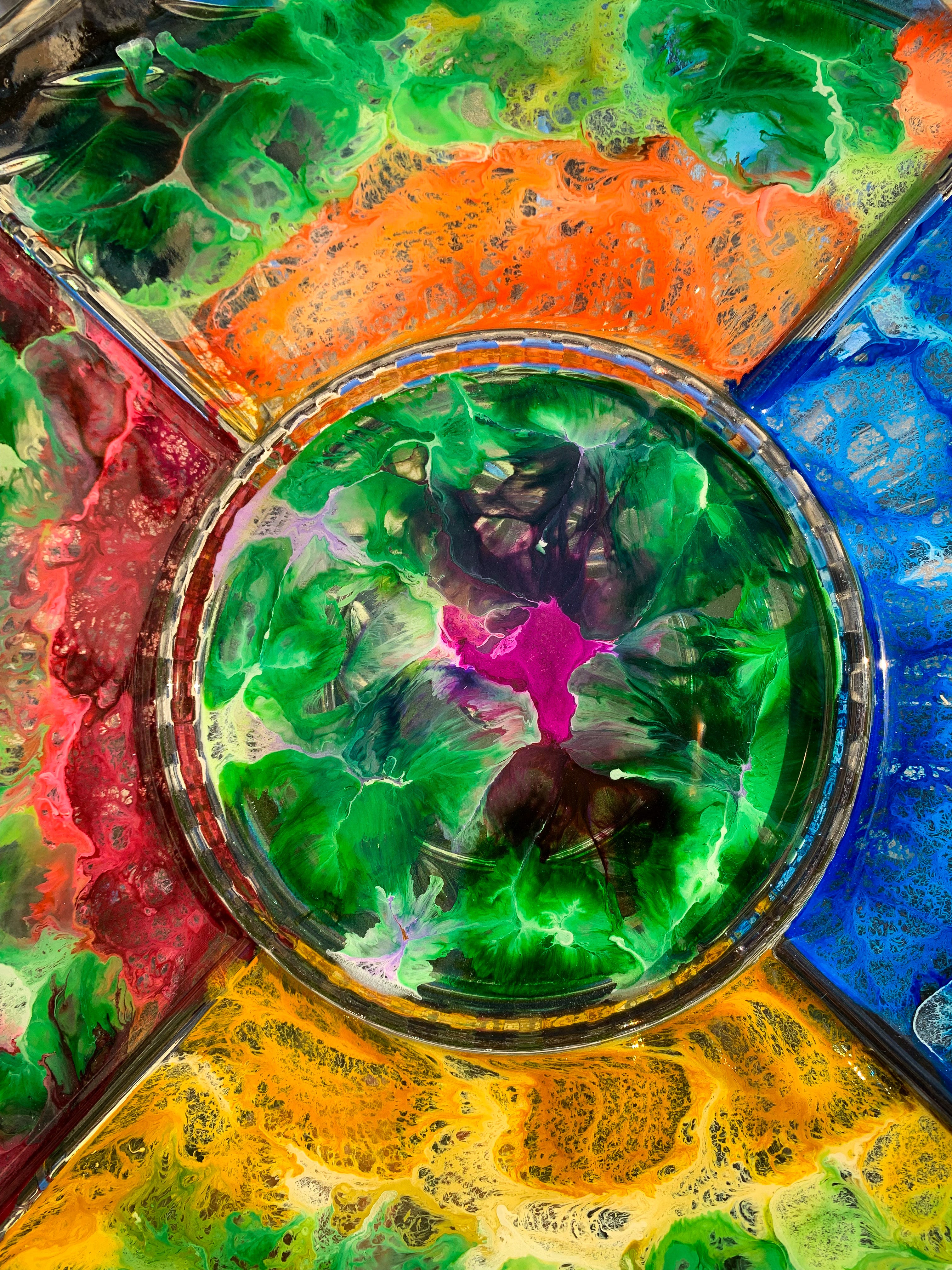 Color Wheel Glass Leaf Tray