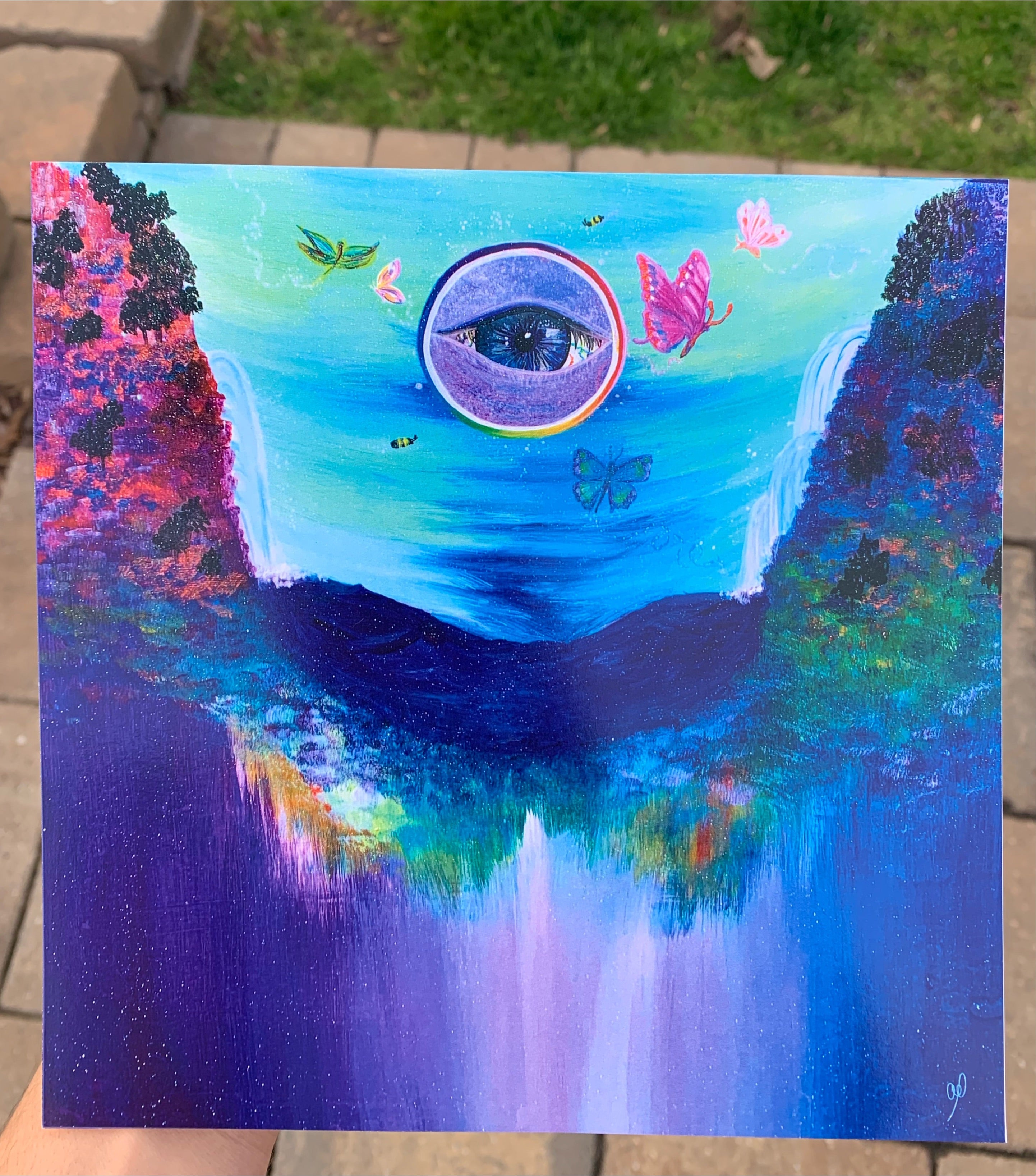 Eye that sees all 8x8” Glossy Print